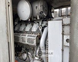 Maschine: IVECO 450 KVA Stromerzeuger