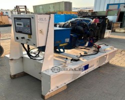 Maschine: PERKINS 50 KVAt Dieselgeneratoren