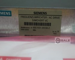 Maschine: SIEMENS 6SE7031-0EE60-Z Frequenzumrichter