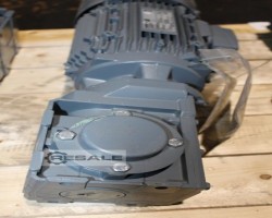 Maschine: SIEMENS FDU1703/2358228 001 2KJ3501-5E Getriebemotor