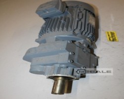 Maschine: SIEMENS 2KJ3102-1DF23-2HL1-Z FDU1703/2 Getriebemotor