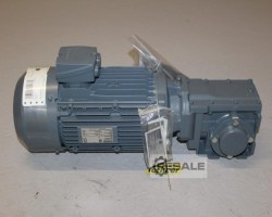 Maschine: SIEMENS FDU1711-2401486 Getriebemotor