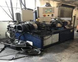 Maschine: AZ VMI Combex 90 Strainer Extruder Extruder