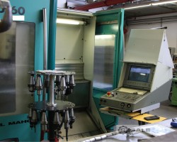 Maschine: DECKEL MAHO DMU 60 CNC Fräsmaschinen
