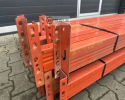 Maschine: ARESTANT NS 3.300mm/K100x50mm/orange Palettenregaltraverse