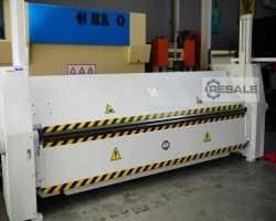 Maschine: RAS 4000 x 3 mm NC Schwenkbiegemaschinen