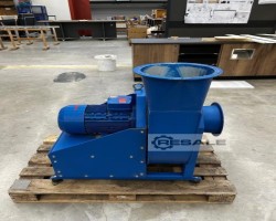 Maschine: HÖCKER DTO 030-200-250-7,5-2 Absauggebläse