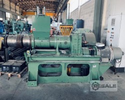 Maschine: VARI  Gummiextruder