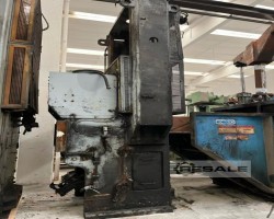 Maschine: POMINI VIC275 Hydraulischer Trichter