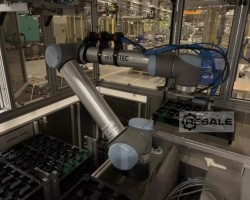 Maschine: UNIVERSAL UR10 Industrieroboter