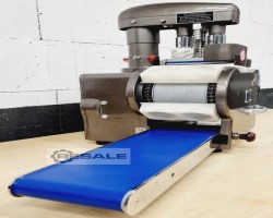 Maschine: WERNER + PFLEIDERER Komet 2 Brötchenanlagen