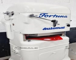 Maschine: FORTUNA Automat A 4 Brötchenpressen