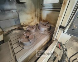 Maschine: BRIDGEPORT XR1000 Senkrechtfräsmaschinen