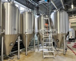 Maschine: TORSTEEL CCT: 14x30hl, 2x15HL, BBT 30HL Biertanks