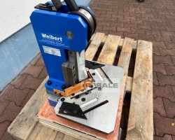 Maschine: WEIBERT AKN 100T Ausklinkmaschine