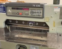 Maschine: POLAR 76 EM Papierschneider