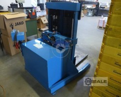 Maschine: RACHNER STW 1 Stapelheber