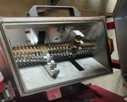 Maschine: WITTMANN M2/CM5 Schneidmühlen