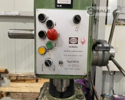 Maschine: DONAU DR 32 Schnellradialbohrmaschinen