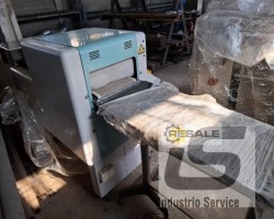 Maschine: ROBOPACK Ariane 4535ZT Folien-Wrapper