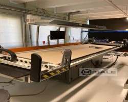 Maschine: ATOM Flash Cut 888L35 Automatisches Schneidetischsystem für Leder/Textil