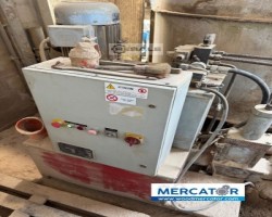 Maschine: COSTRUZIONI NAZZARENO OLD.201 Brikettierpressen