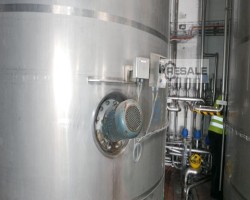 Maschine: HOLVRIEKA 50.000 Liter  Mixer Milchtank