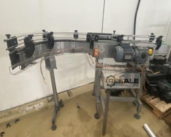 Maschine:   Lot Flaschentransporteure