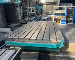 Maschine: ANAYAK HVM7000-MG Fahrständerfräsmaschinen
