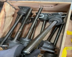 Maschine: NEFF diverse Spindelhubgetriebe