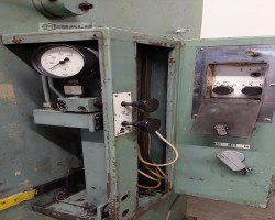 Maschine: ZEULENRODA PYE 40 S/1 Einständerpressen