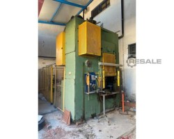 Maschine: KNUKLE Barnaul KB 8340 1000 T Gelenkpressen in Ein-bis Dreiständerausführung