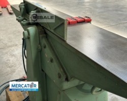 Maschine:   Abrichthobelmaschinen