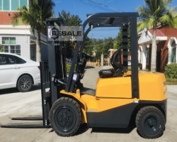 Maschine: KUBOTA Diesel 3T Gabelstapler