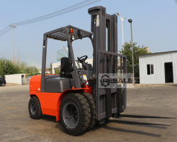 Maschine: KUBOTA Diesel 4T Gabelstapler