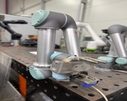 Maschine: UNIVERSAL ROBOTS UR6 Industrieroboter