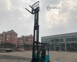 Maschine: MUELLER MACHINERY 2.0T Gabelstapler