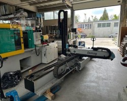 Maschine: WITTMANN-DEMAG DR853 Roboter