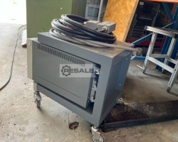 Maschine: D+E Mold Masters M1-24-24