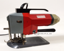 Maschine: KRAUS UND REICHERT KURIS KVS700 Stoßmessermaschine Stoffschneider Textil