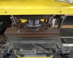 Maschine: RAKOVNICKE TVARECI STROJE CDCR 13/43-11 Hydraulische Pressen