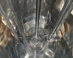 Maschine:   Behälter