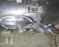 Maschine:  10.000 l isolated Edelstahltanks