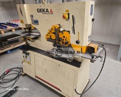 Maschine: GEKA HYDRACROP 55 SD Hydraulische Profilstahlschere