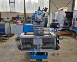 Maschine: TOS FNGJ 32 Universal-Fräs- und Bohrmaschinen