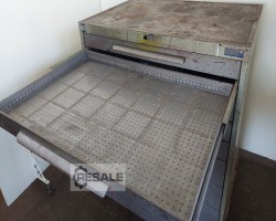 Maschine: BOTT  Rollengelagerter Schubladenschrank