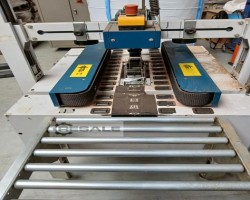 Maschine: ROBOPAC ROBOTAPE 50 M Kartonverschliessmaschinen