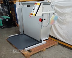 Maschine: POLAR LW 450-1 EV Stapelheber