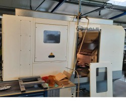 Maschine: MüGA S 3030 Hochgeschwindigkeits-Bohrzentren (HSC)