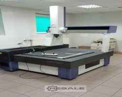 Maschine: MITUTOYO Crysta Apex CRT-A910 Koordinatenmessmaschinen